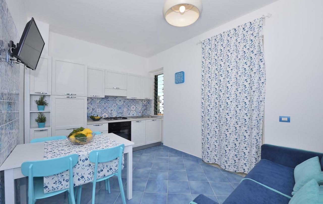 Casa Flavia Apartment Maiori Bagian luar foto