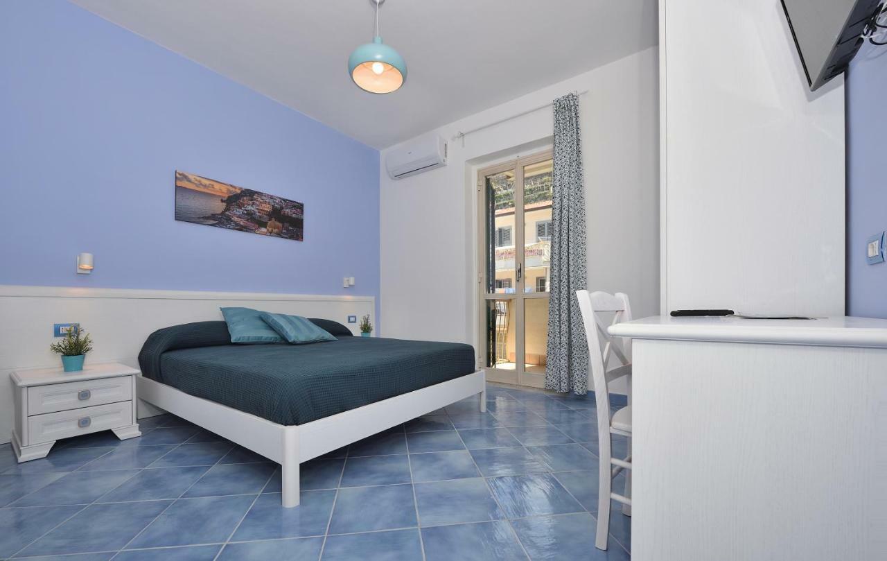 Casa Flavia Apartment Maiori Bagian luar foto